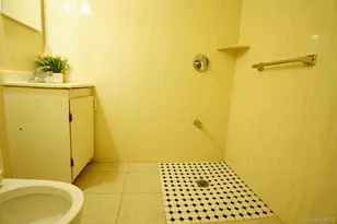 43-58 163rd St, Flushing, NY 11358 - Photo 18