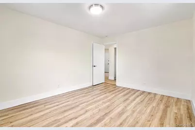 20-44 23rd Street #2, Astoria, NY 11105 - Photo 8