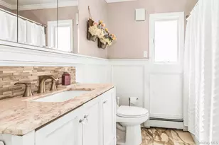 18-08 Murray St, Whitestone, NY 11357 - Photo 10
