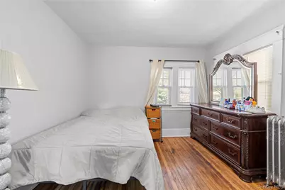 122 Buckingham Road, Yonkers, NY 10701 - Photo 16