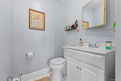 122 Buckingham Road, Yonkers, NY 10701 - Photo 12