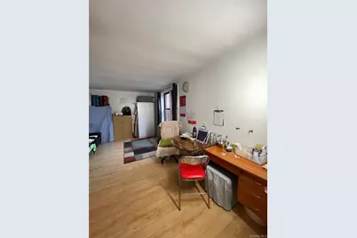 8720 175th Street #6J, Jamaica, NY 11432 - Photo 6