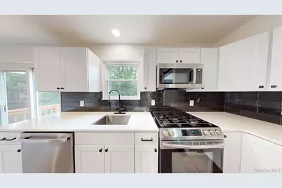 276 Temple Hill Road #2001, New Windsor, NY 12553 - Photo 12