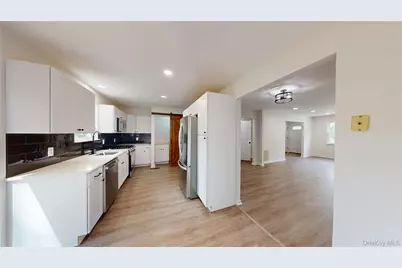 276 Temple Hill Road #2001, New Windsor, NY 12553 - Photo 18