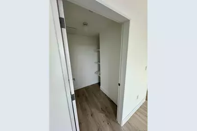 8403 Lander, Briarwood, NY 11435 - Photo 12