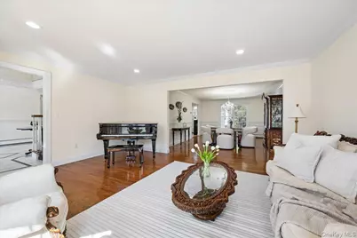 33 King Arthur Court, New City, NY 10956 - Photo 10