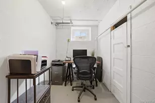 35 S Devoe Ave, Yonkers, NY 10705 - Photo 14