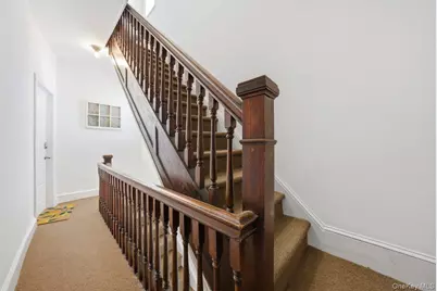 35 S Devoe Avenue, Yonkers, NY 10705 - Photo 24