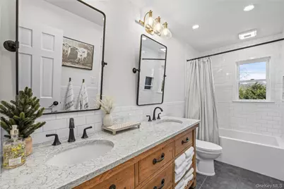 22 Marquette Drive, Smithtown, NY 11787 - Photo 20