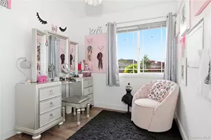 23 Haide Pl, East Islip, NY 11730 - Photo 12