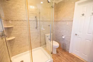 84 Rhoda Ave, North Babylon, NY 11703 - Photo 12