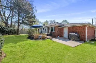 8 Bass Ct, Huntington, NY 11743 - Photo 18