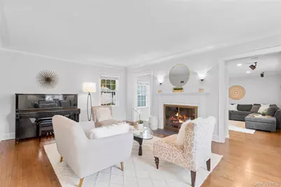 213 N Barry Avenue, Mamaroneck, NY 10543 - Photo 12