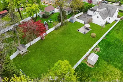 213 N Barry Avenue, Mamaroneck, NY 10543 - Photo 2