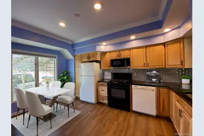 64 Roundtree Court, Beacon, NY 12508 - Photo 8