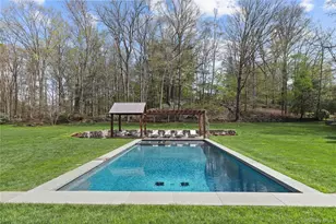 10 Upland Rd N, Bedford, NY 10506 - Photo 4
