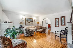 68-18 Ingram St, Forest Hills, NY 11375 - Photo 4