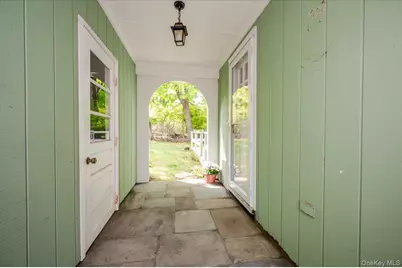 44 Emery Street, Mount Kisco, NY 10549 - Photo 20