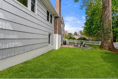 99 Donnybrook Road, Scarsdale, NY 10583 - Photo 24