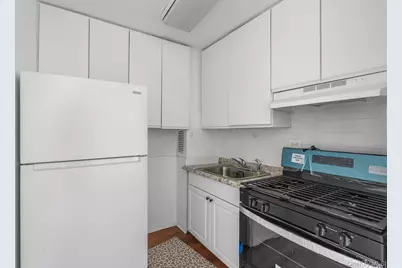 16420 Highland Avenue #7S, Jamaica, NY 11432 - Photo 6
