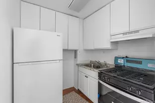164-20 Highland Ave, Jamaica, NY 11432 - Photo 6