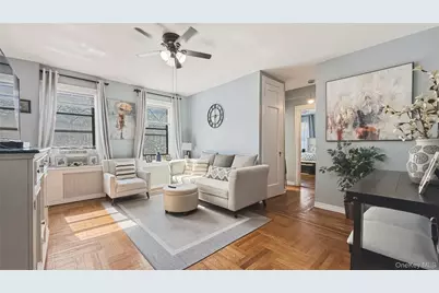 185 Marine Avenue #2C, Brooklyn, NY 11209 - Photo 2