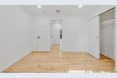 25 Farmington Lane, Melville, NY 11747 - Photo 26