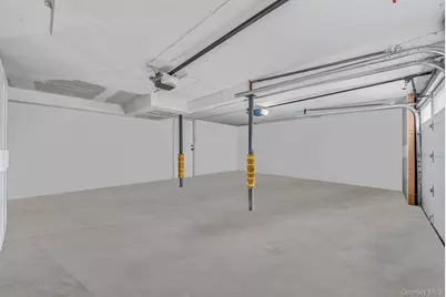 25 Farmington Lane, Melville, NY 11747 - Photo 42