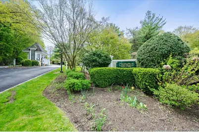 59 Clarewood Drive, Hastings on Hudson, NY 10706 - Photo 2
