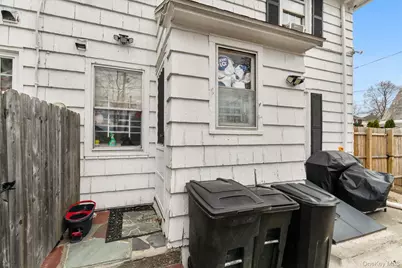 1 Farrell Street, Newburgh, NY 12550 - Photo 30
