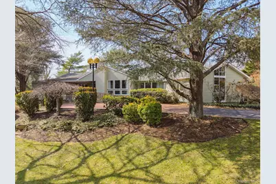 8 Astro Place, Dix Hills, NY 11746 - Photo 2