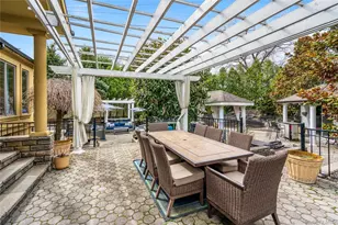 12 Kingswood Cir, Old Bethpage, NY 11804 - Photo 30