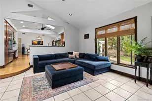 12 Kingswood Cir, Old Bethpage, NY 11804 - Photo 10