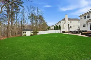 57 Beechwood Dr, Manorville, NY 11949 - Photo 44