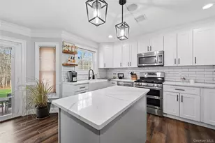 57 Beechwood Dr, Manorville, NY 11949 - Photo 16