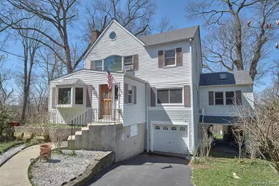 5 Stafford Place, White Plains, NY 10604 - Photo 2