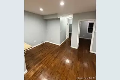 17724 106th Avenue, Jamaica, NY 11433 - Photo 6