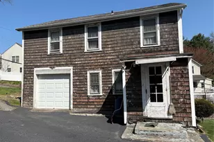 77 Cleveland St, Valhalla, NY 10595 - Photo 2