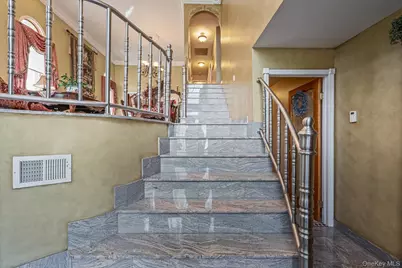 141-60 11th Avenue, Whitestone, NY 11357 - Photo 6