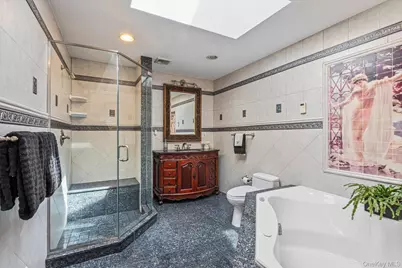 141-60 11th Avenue, Whitestone, NY 11357 - Photo 22