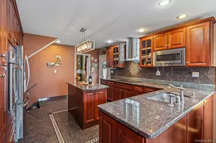 141-60 11th Ave, Whitestone, NY 11357 - Photo 14
