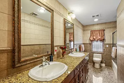 141-60 11th Avenue, Whitestone, NY 11357 - Photo 18