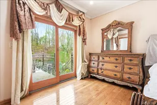 67-26 Selfridge St, Forest Hills, NY 11375 - Photo 14