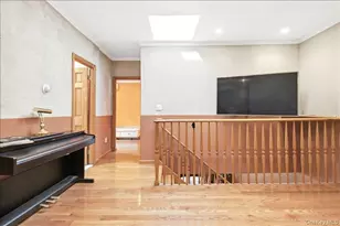 67-26 Selfridge St, Forest Hills, NY 11375 - Photo 8