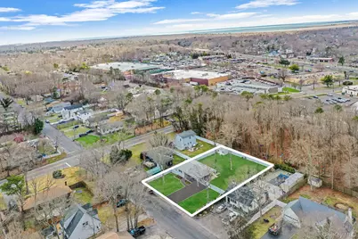 160 Hounslow Road, Shirley, NY 11967 - Photo 32