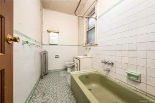 34-22 98th St, Corona, NY 11368 - Photo 20