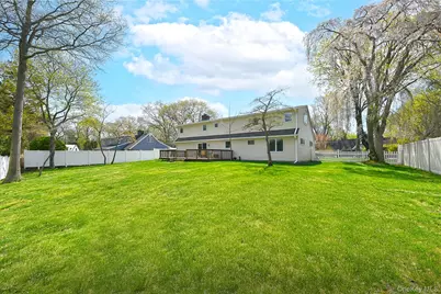 51 Fairfields Lane, Huntington Station, NY 11746 - Photo 34