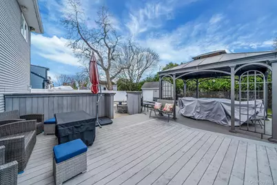 100 Anderson Avenue, North Babylon, NY 11703 - Photo 10