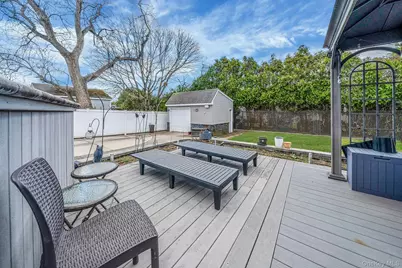 100 Anderson Avenue, North Babylon, NY 11703 - Photo 12