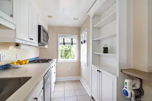 73 Kensington Rd, Bronxville, NY 10708 - Photo 12